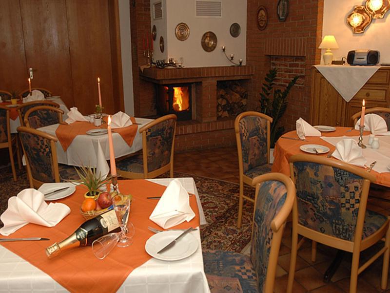 Hotel-Restaurant Zum Roeddenberg Osterode am Harz Eksteriør bilde